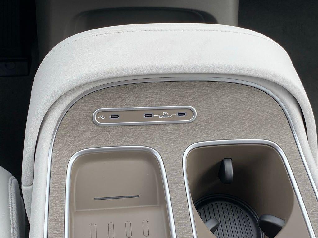 2027 Hyundai Palisade Hybrid Blue SEL Premium 7P