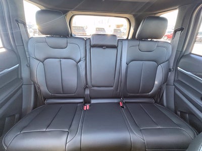 2027 Jeep Grand Cherokee GRAND CHEROKEE LIMITED 4X4