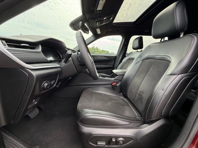 2024 Jeep Grand Cherokee L Altitude X 4x4