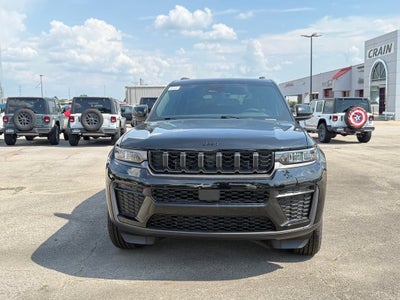 2026 Jeep Grand Cherokee GRAND CHEROKEE L LAREDO ALTITUDE 4X4