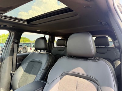 2026 Jeep Grand Cherokee GRAND CHEROKEE L LAREDO ALTITUDE 4X4