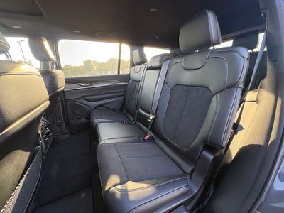 2026 Jeep Grand Cherokee GRAND CHEROKEE L LAREDO ALTITUDE 4X4