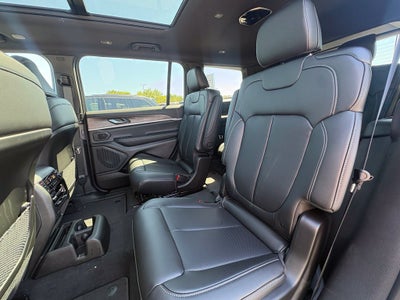 2027 Jeep Grand Cherokee Limited