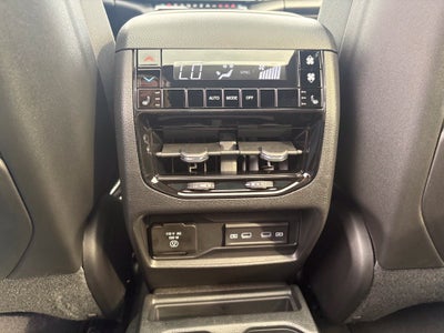 2027 Jeep Grand Cherokee GRAND CHEROKEE L LIMITED 4X4