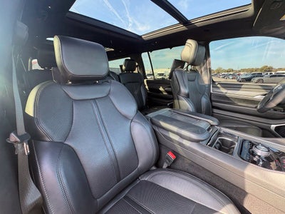 2024 Jeep Wagoneer L Series III 4x4