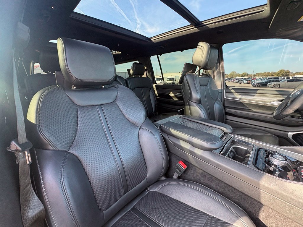 2024 Jeep Wagoneer L Series III 4x4