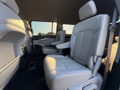 2023 Jeep Wagoneer Series II 4x4