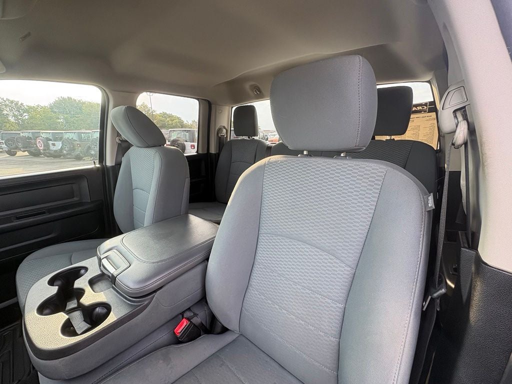 2020 RAM 1500 Classic Tradesman Quad Cab 4x2 6'4' Box