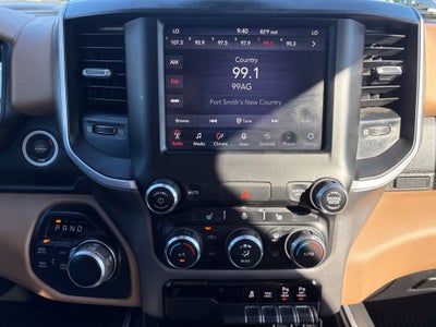 2020 RAM 1500 Big Horn Crew Cab 4x4 5'7' Box