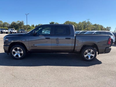 2027 RAM Ram 1500 RAM 1500 EXPRESS CREW CAB 4X4 5'7' BOX