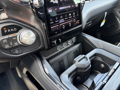 2027 RAM Ram 1500 RAM 1500 LIMITED CREW CAB 4X4 5'7' BOX