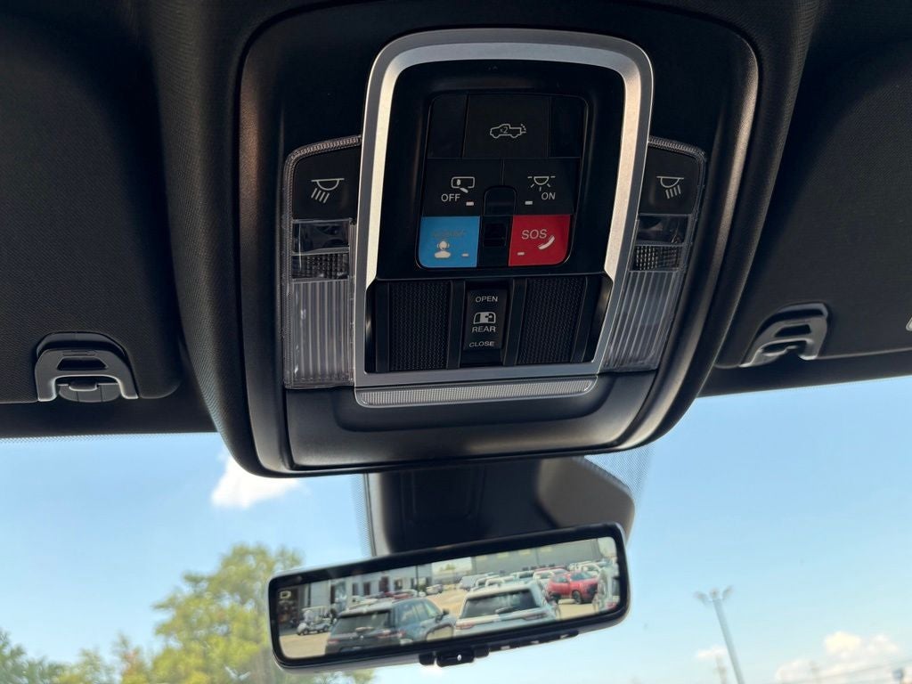 2027 RAM Ram 1500 RAM 1500 LIMITED CREW CAB 4X4 5'7' BOX