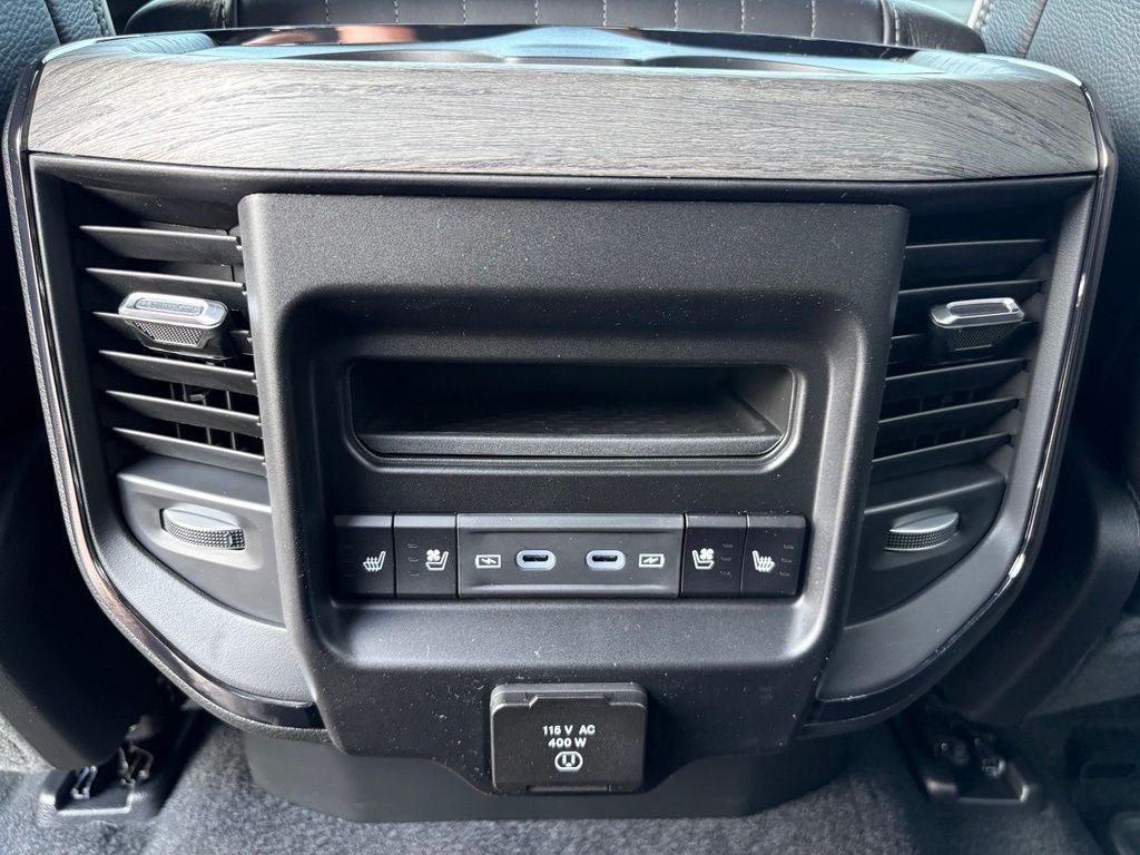 2027 RAM Ram 1500 RAM 1500 LIMITED CREW CAB 4X4 5'7' BOX