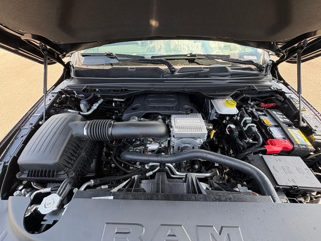 2027 RAM Ram 1500 RAM 1500 LIMITED CREW CAB 4X4 5'7' BOX