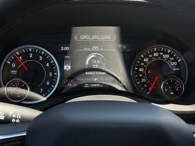 2025 RAM 1500 Laramie Crew Cab 4x4 5'7' Box