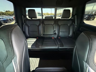 2025 RAM 1500 Laramie Crew Cab 4x4 5'7' Box