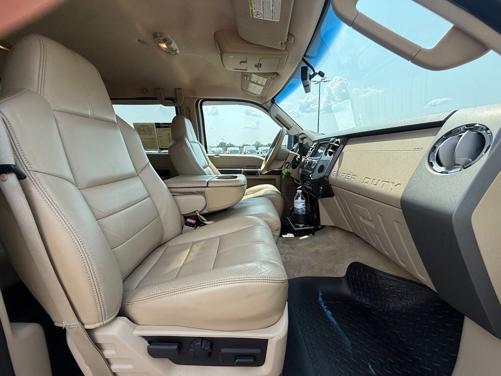 2010 Ford Super Duty F-350 SRW Lariat