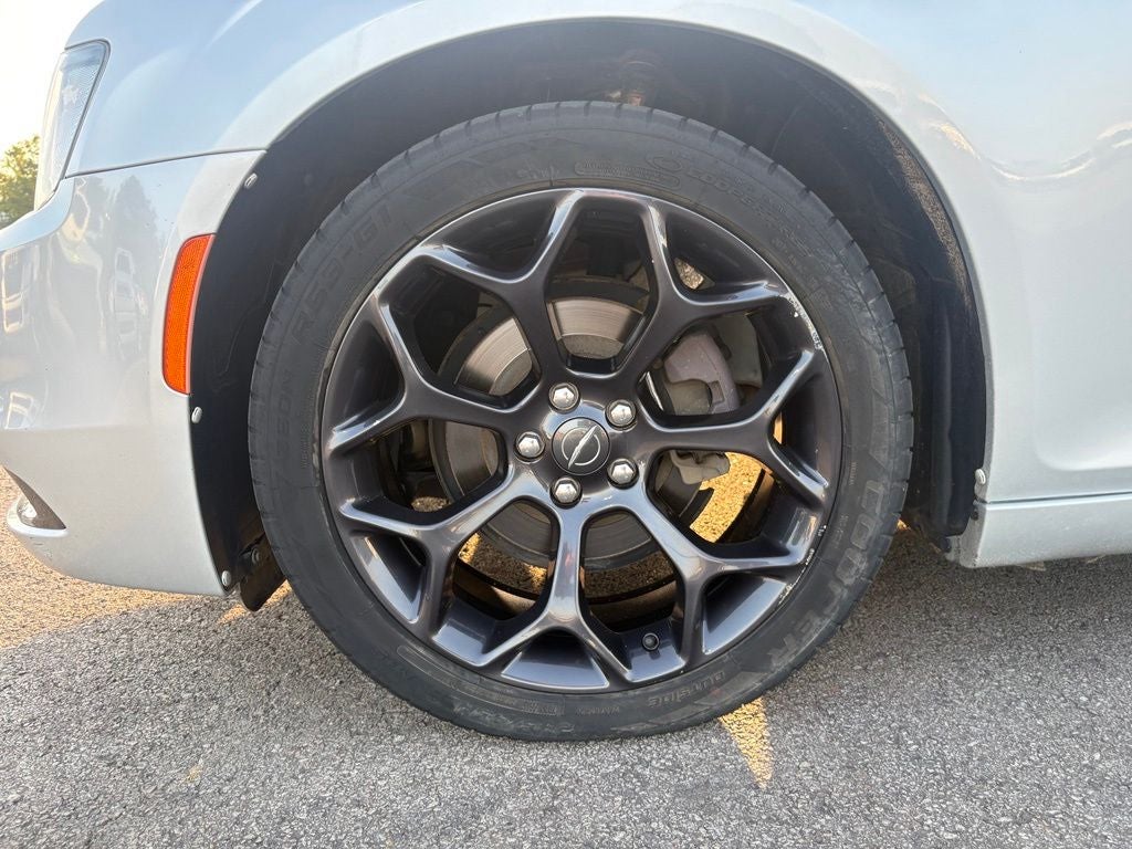2019 Chrysler 300 300S