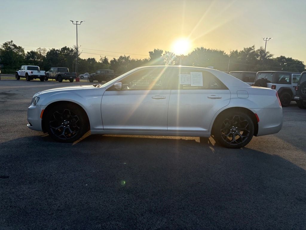 2019 Chrysler 300 300S