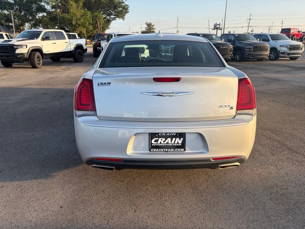 2019 Chrysler 300 300S