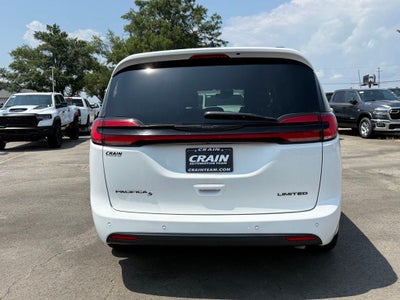 2025 Chrysler Pacifica Limited