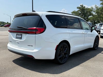 2025 Chrysler Pacifica Limited