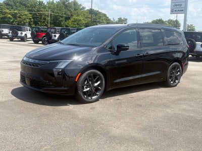 2027 Chrysler Pacifica PACIFICA LIMITED