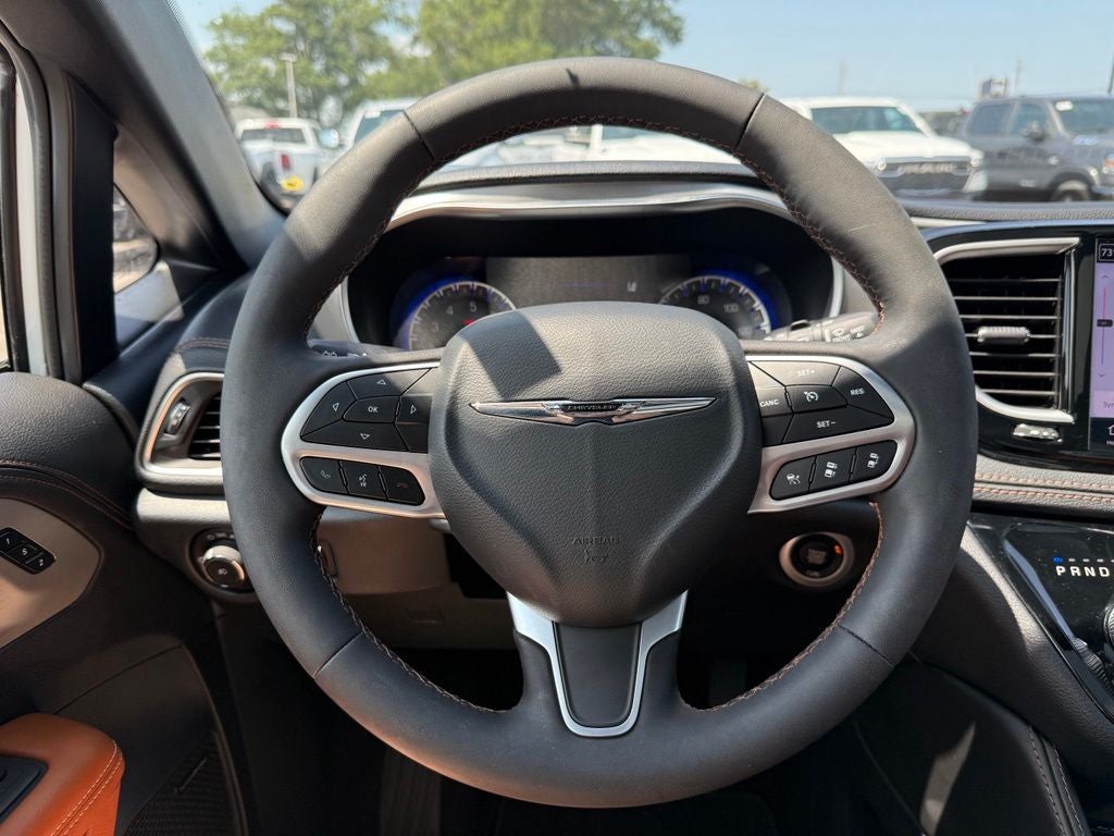 2025 Chrysler Pacifica Pinnacle