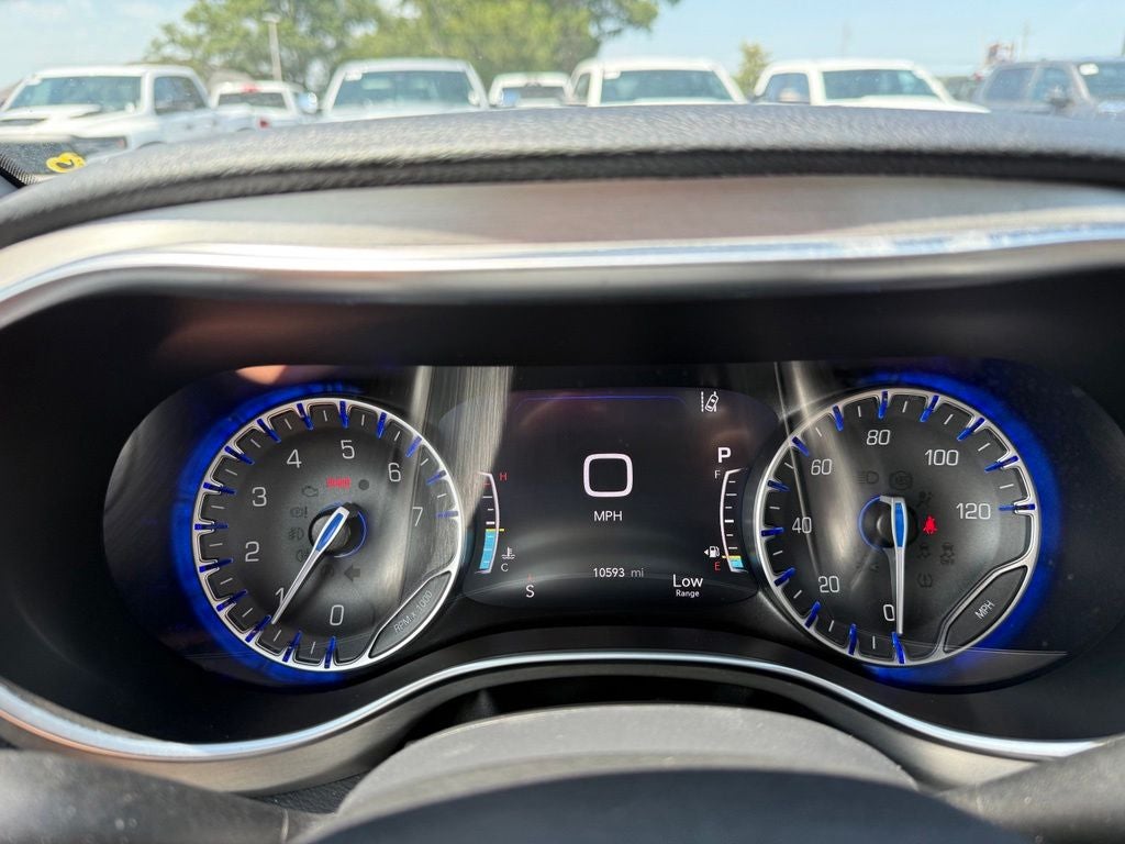 2025 Chrysler Pacifica Pinnacle