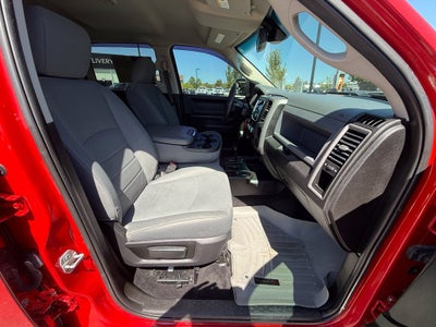 2018 RAM 3500 Tradesman Crew Cab 4x4 6'4' Box