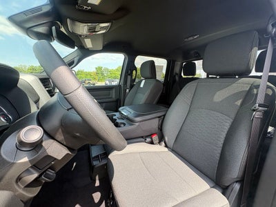 2026 RAM 2500 RAM 2500 BLACK EXPRESS CREW CAB 4X4 6'4' BOX