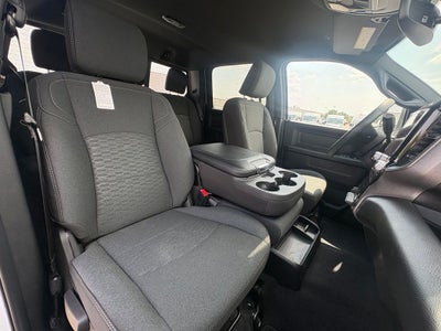 2026 RAM 2500 RAM 2500 BLACK EXPRESS CREW CAB 4X4 6'4' BOX