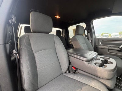 2025 RAM 2500 Big Horn Crew Cab 4x4 6'4' Box