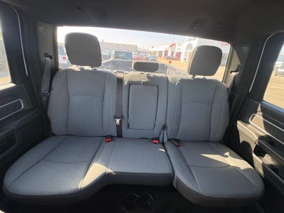 2024 RAM 2500 Big Horn Crew Cab 4x4 8' Box