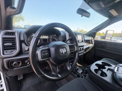 2022 RAM 3500 Chassis Tradesman/SLT/Laramie/Limited