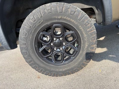 2023 Chevrolet Silverado 1500 4WD Crew Cab Short Bed ZR2