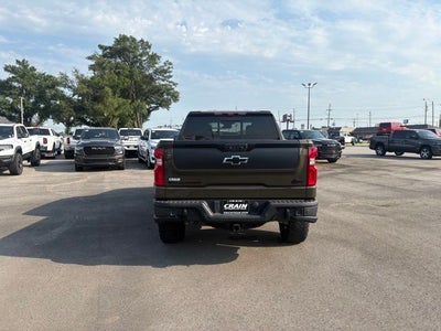 2023 Chevrolet Silverado 1500 4WD Crew Cab Short Bed ZR2