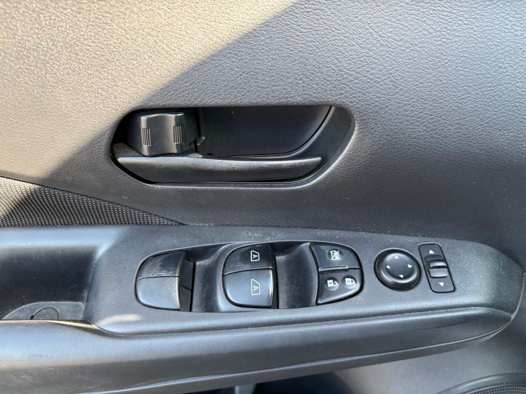 2021 Nissan Kicks S Xtronic CVT