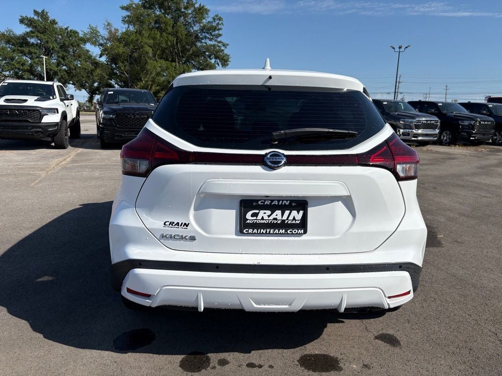 2021 Nissan Kicks S Xtronic CVT