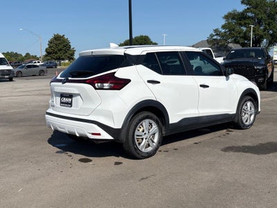 2021 Nissan Kicks S Xtronic CVT