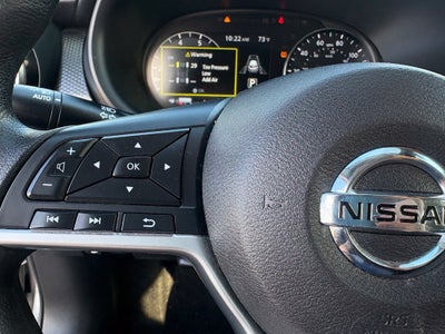 2021 Nissan Kicks SV Xtronic CVT
