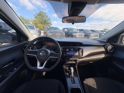 2021 Nissan Kicks SV Xtronic CVT