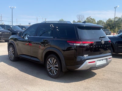 2024 Nissan Pathfinder SL FWD