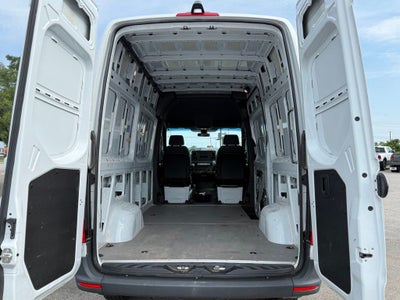 2025 Mercedes-Benz Sprinter 2500 Standard Roof 4-Cyl Diesel