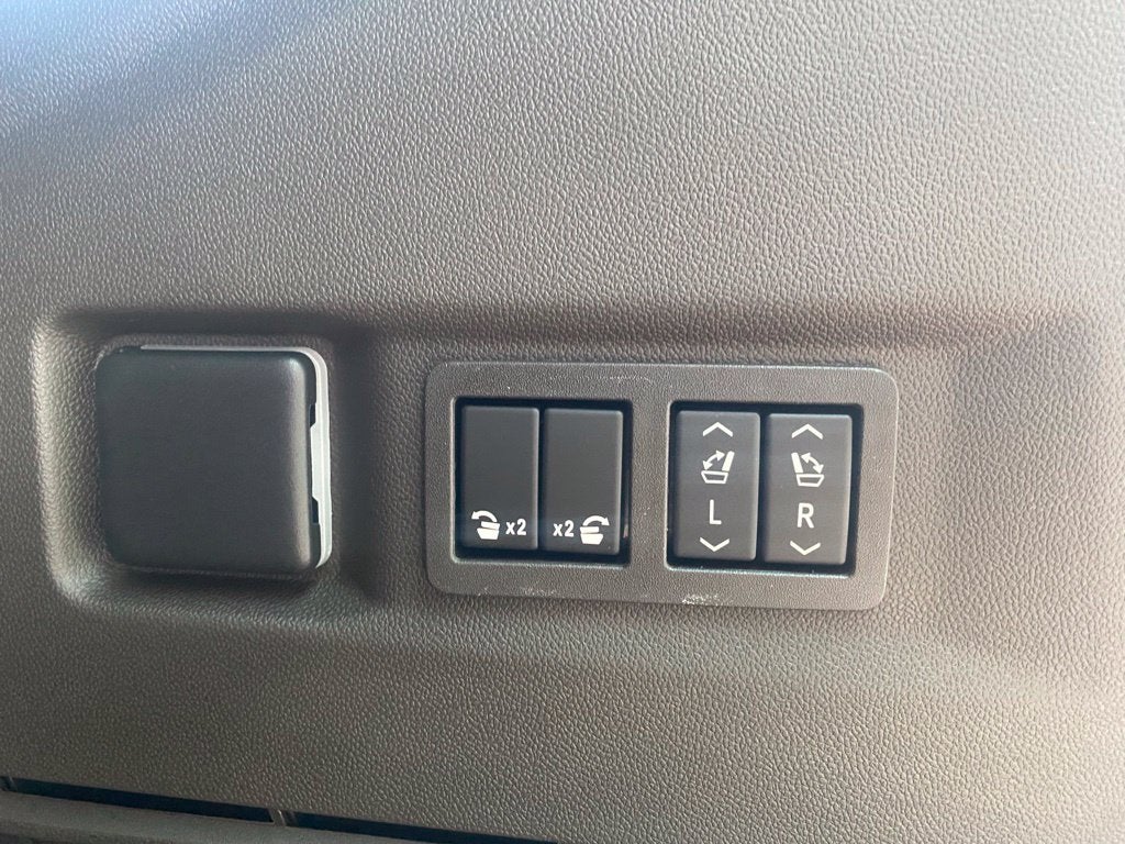 2027 GMC Yukon Elevation