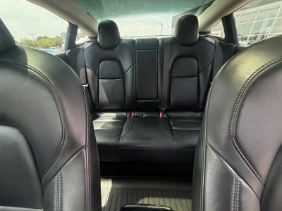 2020 Tesla Model 3 Performance
