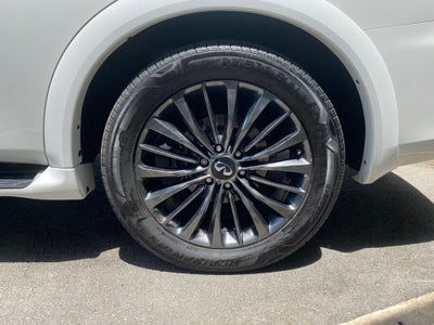 2021 INFINITI QX80 Premium Select