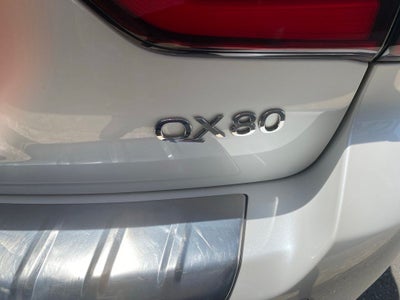 2021 INFINITI QX80 Premium Select