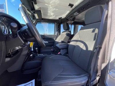 2017 Jeep Wrangler Unlimited Sahara - KEYLESS ENTRY / HEATED MIRRORS