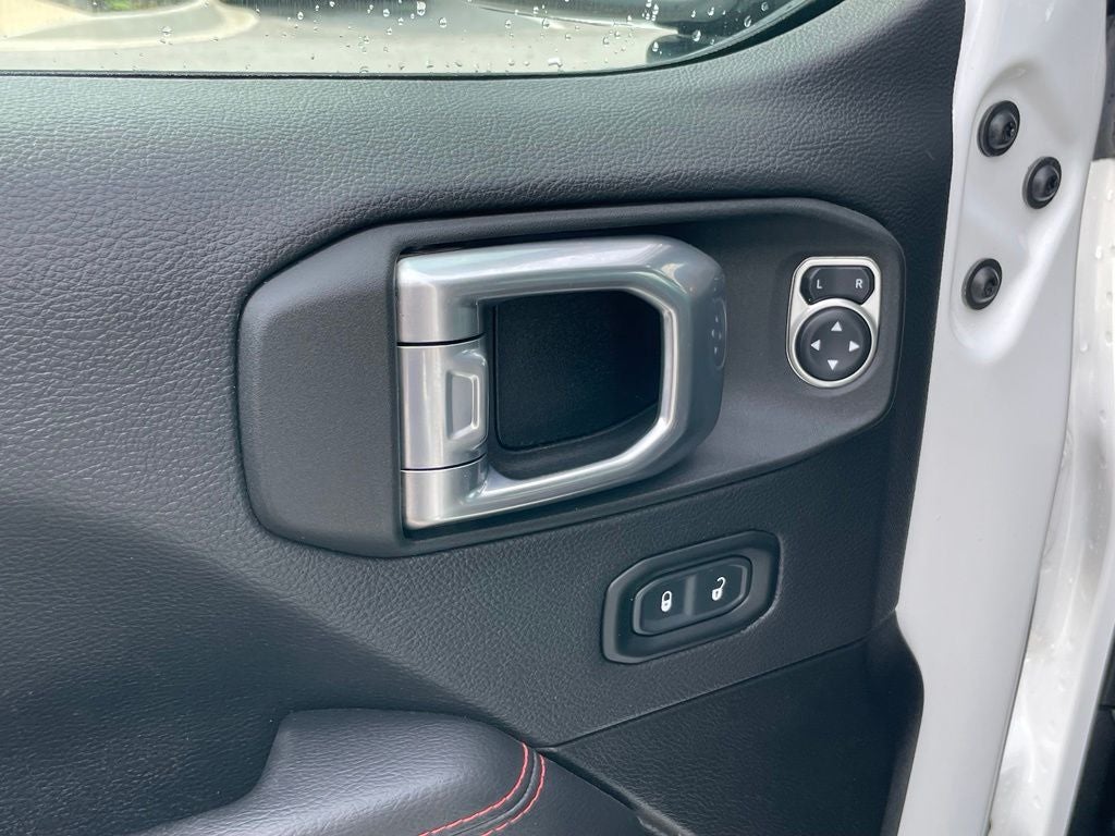2021 Jeep Gladiator Rubicon - OVERLAND WINDSHIELD GUARD / TOW PKG